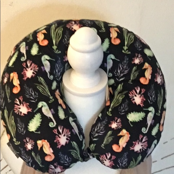 Bob Voyage Memory Foam Travel Neck Pillow - Picture 1 of 4